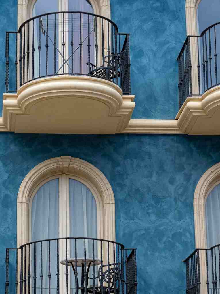 PORTALE AD ARCO