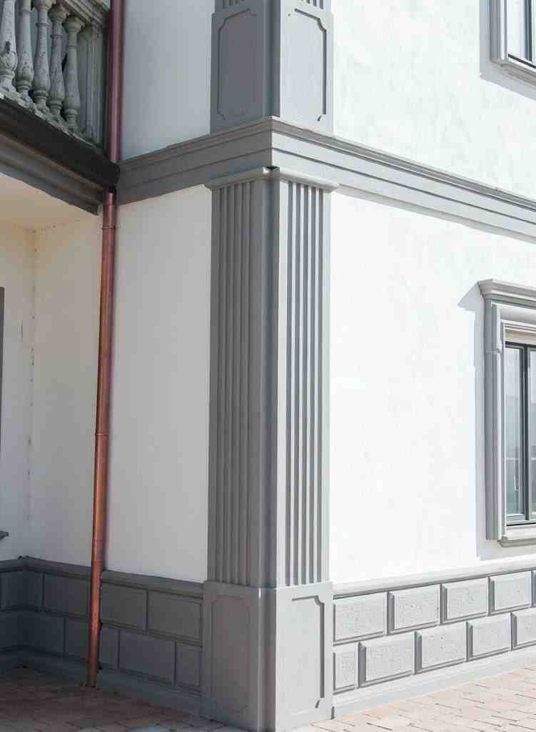 ZOCCOLATURA LISCIA